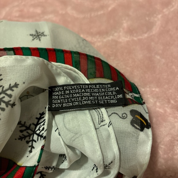 Set of 3 ,diferente designers Festive Snowman and Black Sheer Scarves - Picture 2 of 14